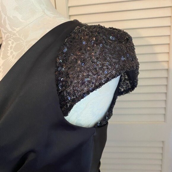 Jasmine Elegant Black Satin & Sequined Cap Sleeve Cocktail Formal Dress Size 6 - Picture 5 of 11
